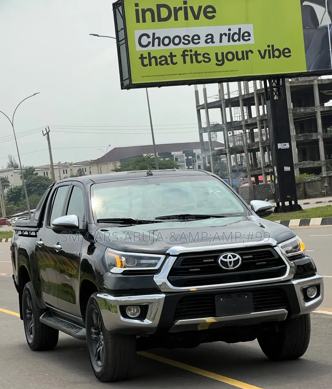 Toyota Hilux 2022 Black