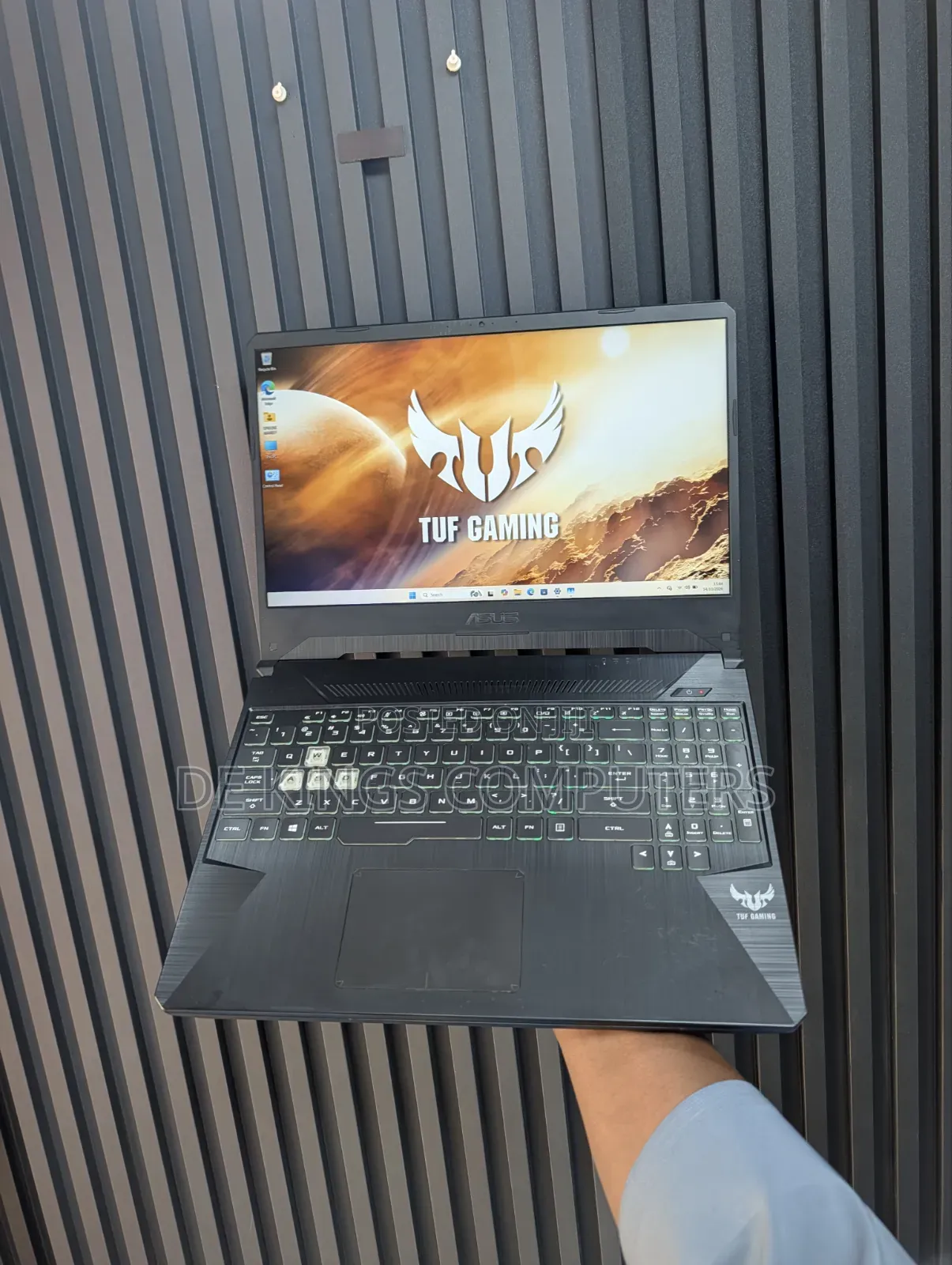 Laptop Asus TUF Gaming FX504 8GB AMD Ryzen 5 SSD 256GB