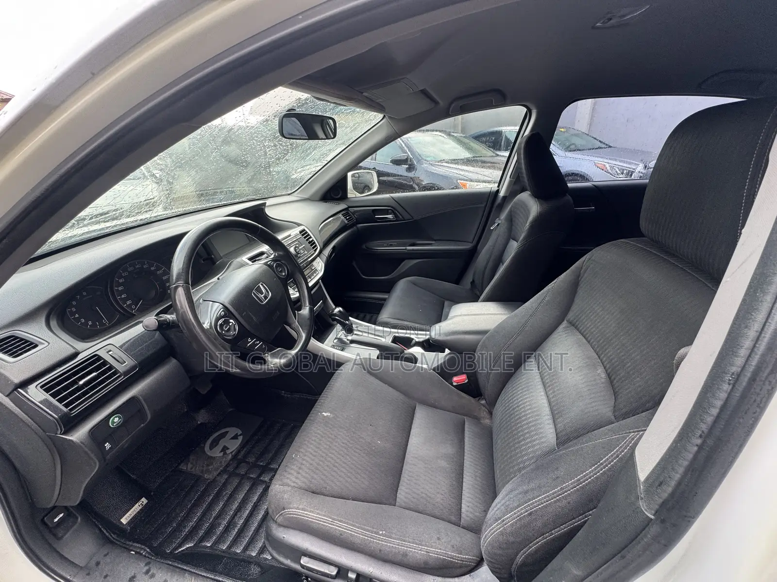 Honda Accord 2013 White