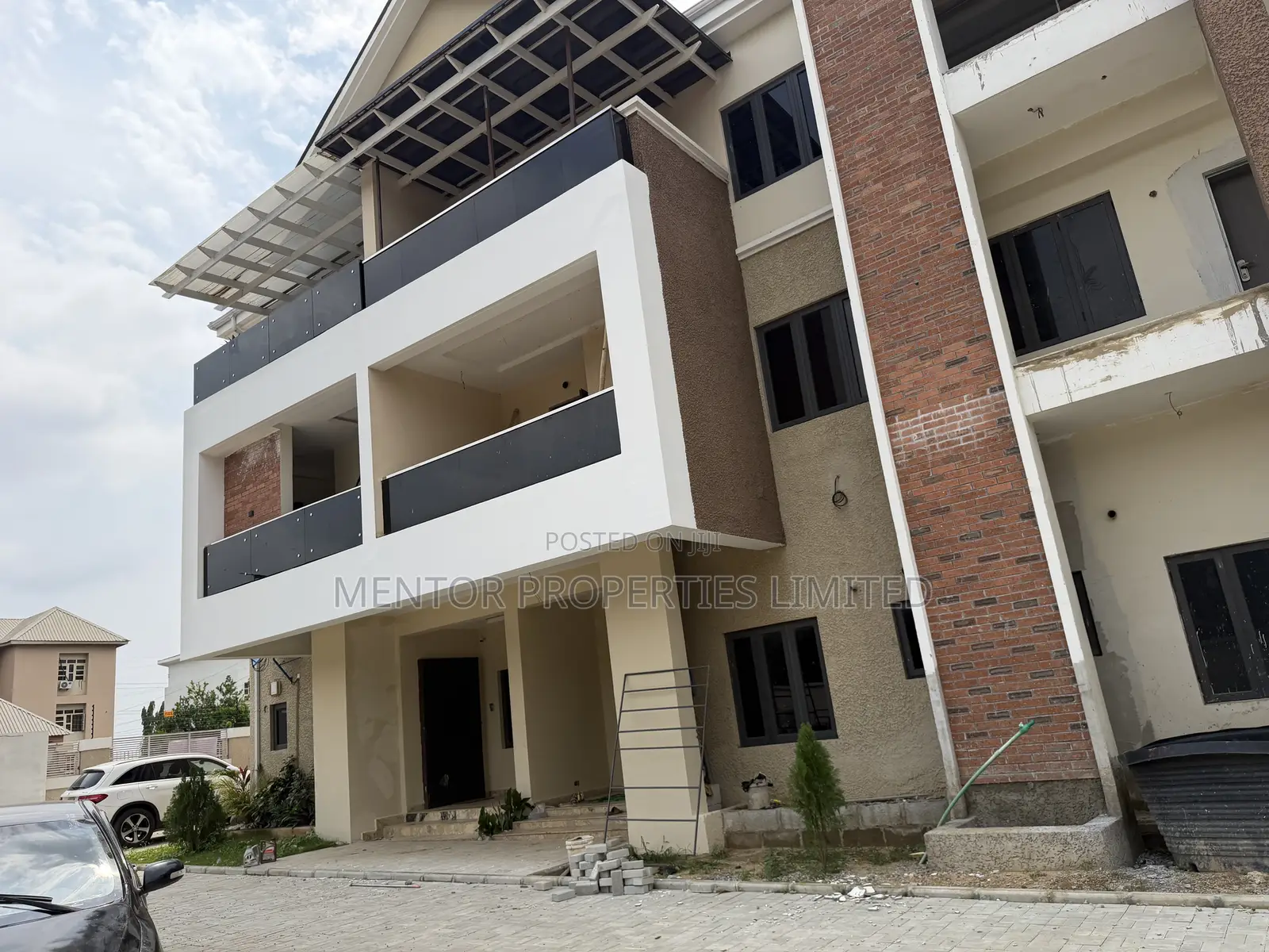 4bdrm Duplex in Mentor, Katampe Extension for sale
