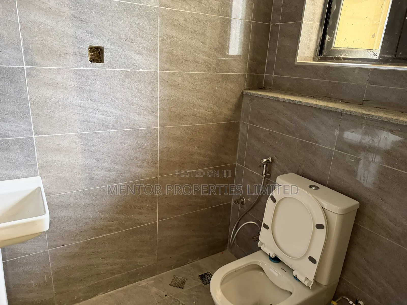 4bdrm Duplex in Mentor, Katampe Extension for sale
