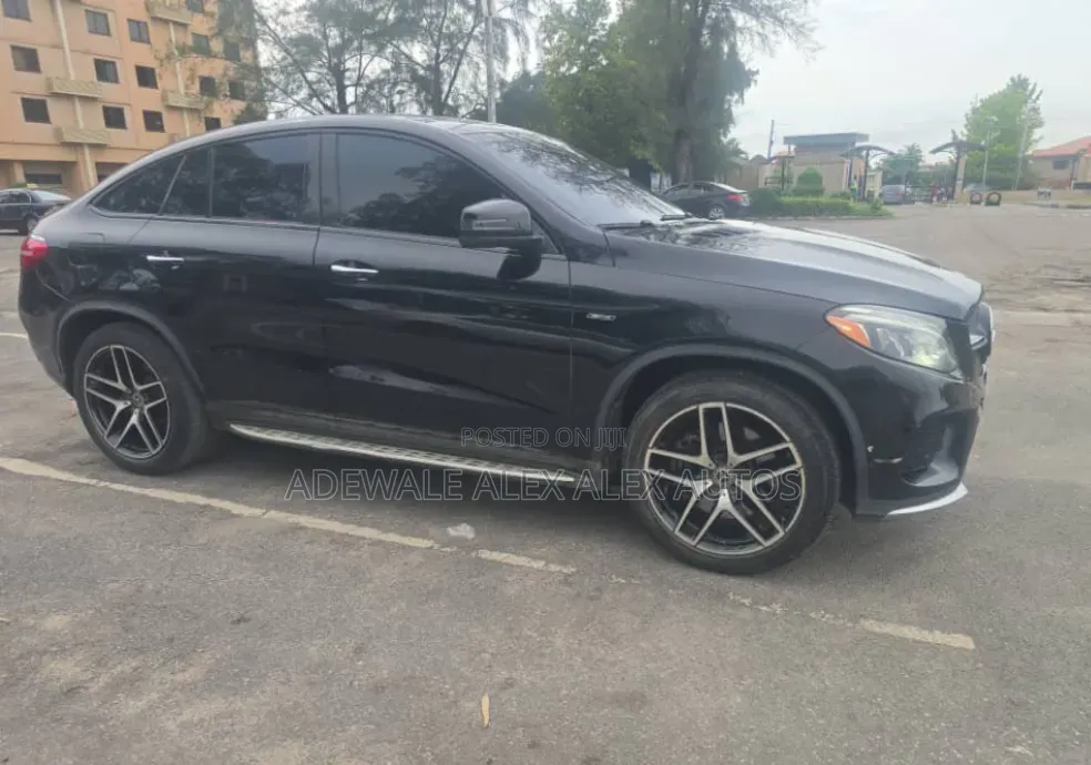 Mercedes-Benz GLE-Class 2016 Black