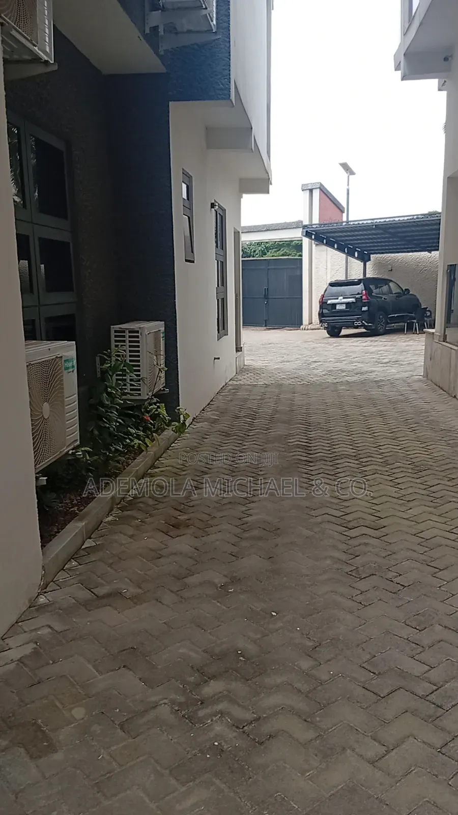 5bdrm Duplex in Mini Estate, Asokoro for sale