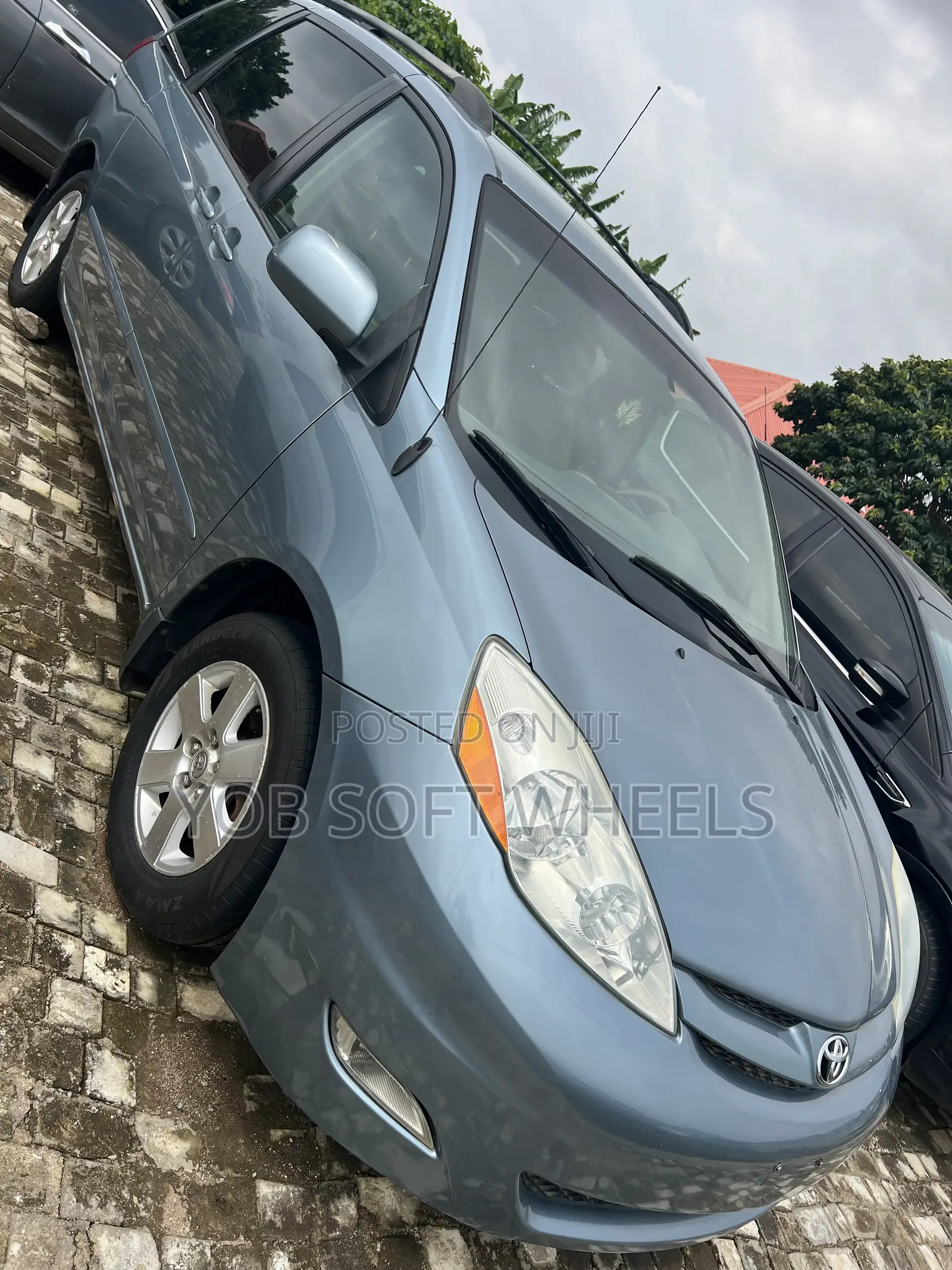 Toyota Sienna LE AWD 2006 Blue