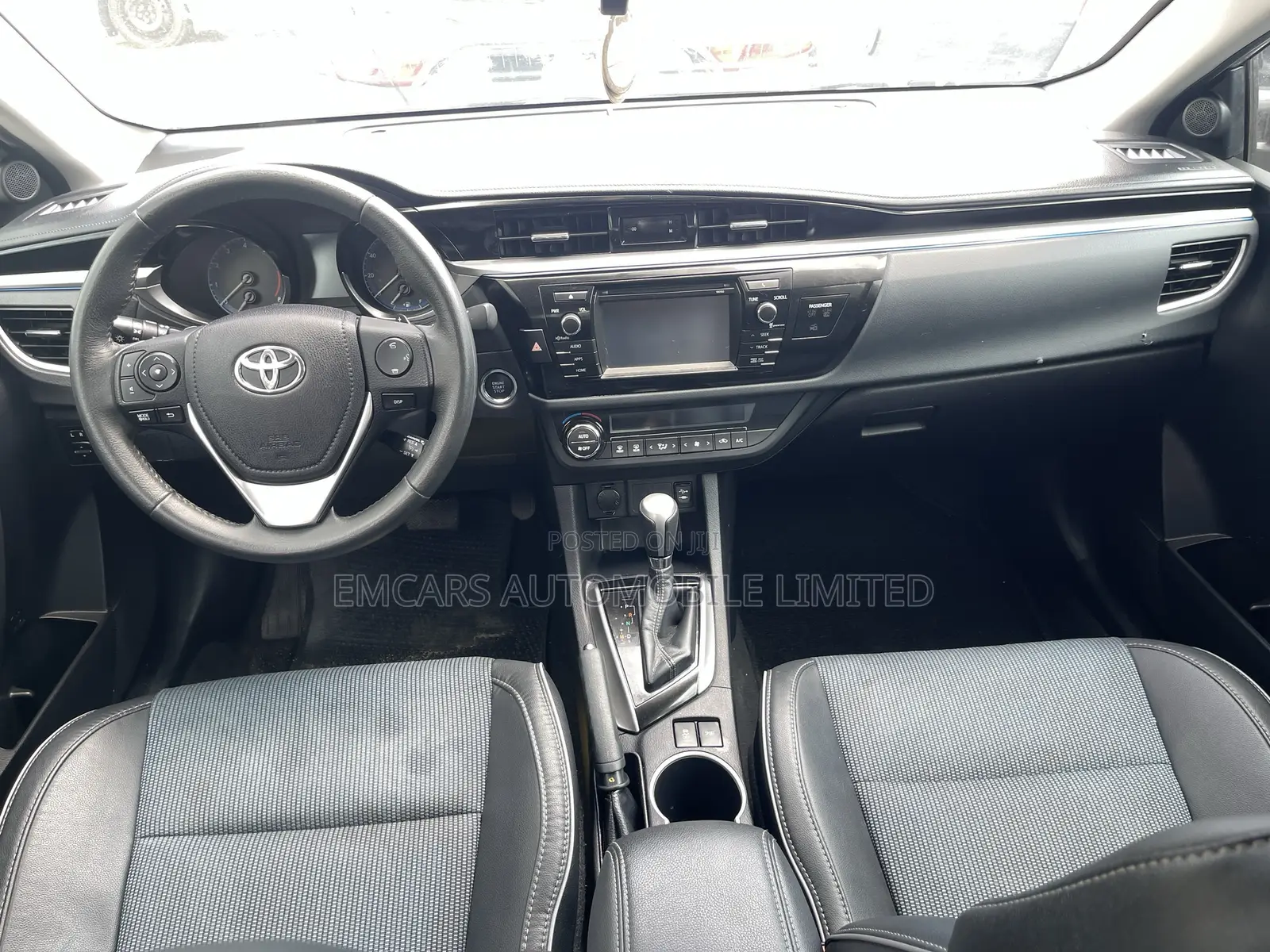 Toyota Corolla S Plus 4dr Sedan (1.8L 4cyl 6M) 2015 Silver