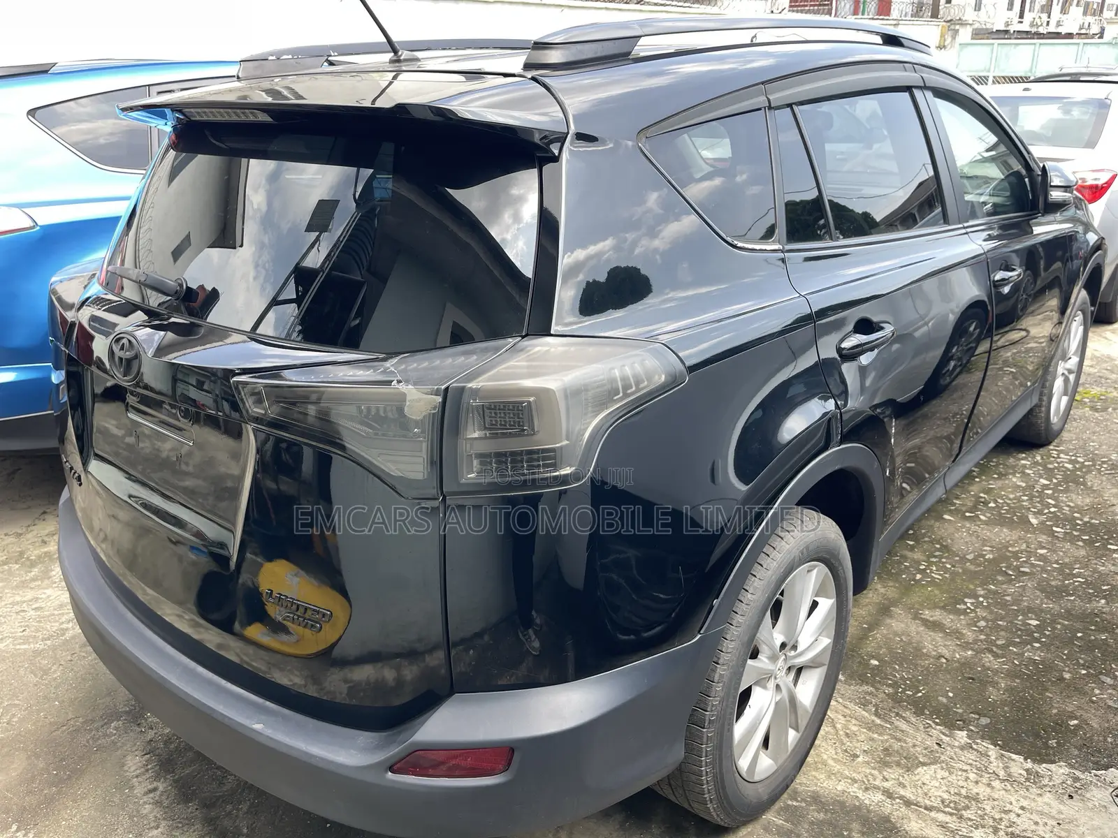 Toyota RAV4 Limited AWD (2.5L 4cyl 6A) 2013 Gray