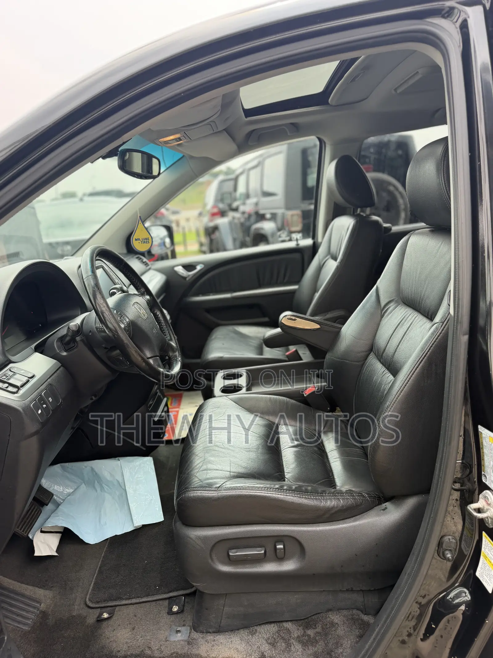 Honda Odyssey Touring 2010 Black