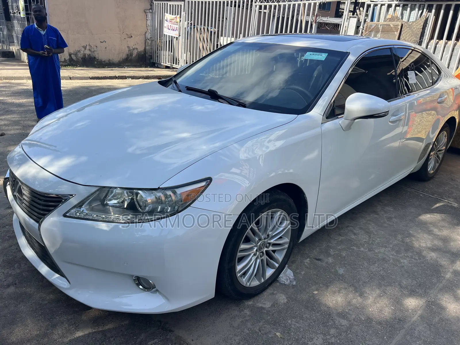 Lexus ES 350 FWD 2013 White