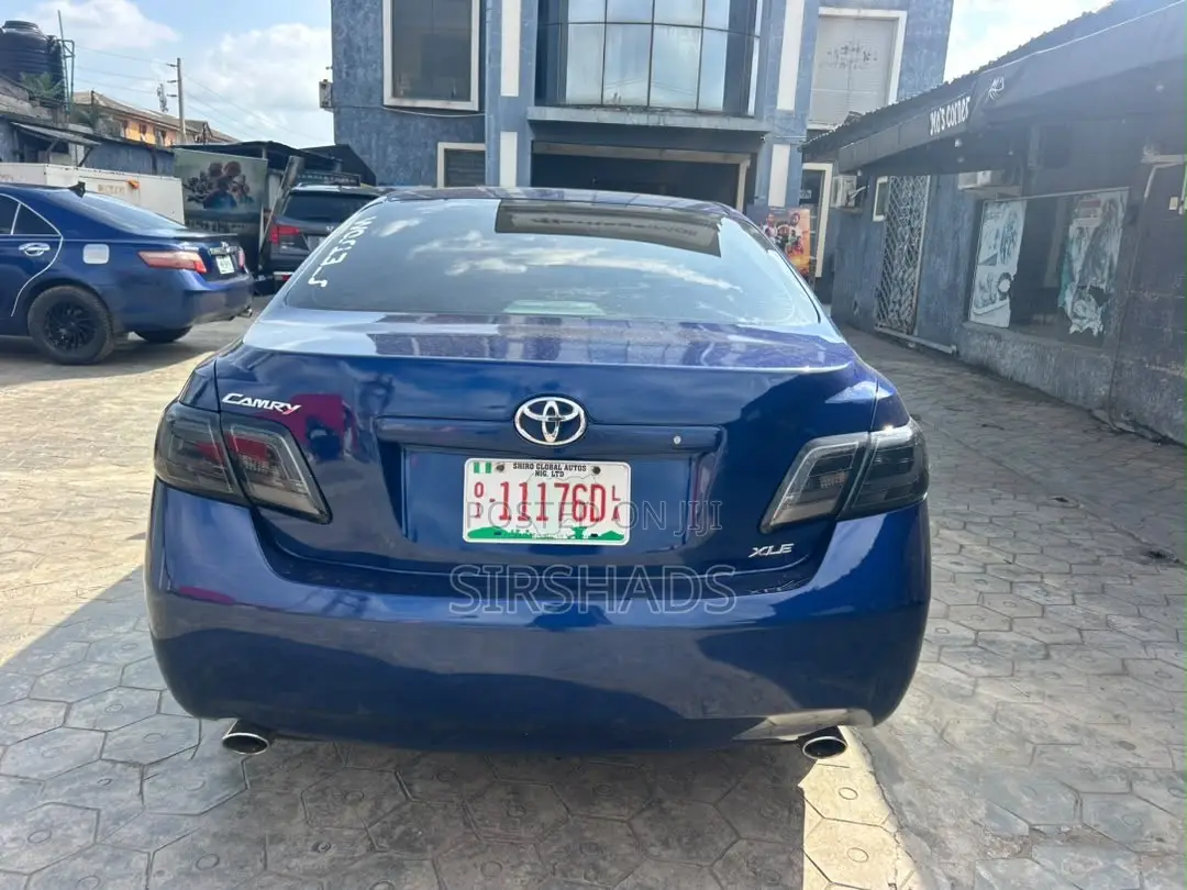 Toyota Camry XLE V6 4dr Sedan (3.5L 6cyl 6AM) 2007 Blue