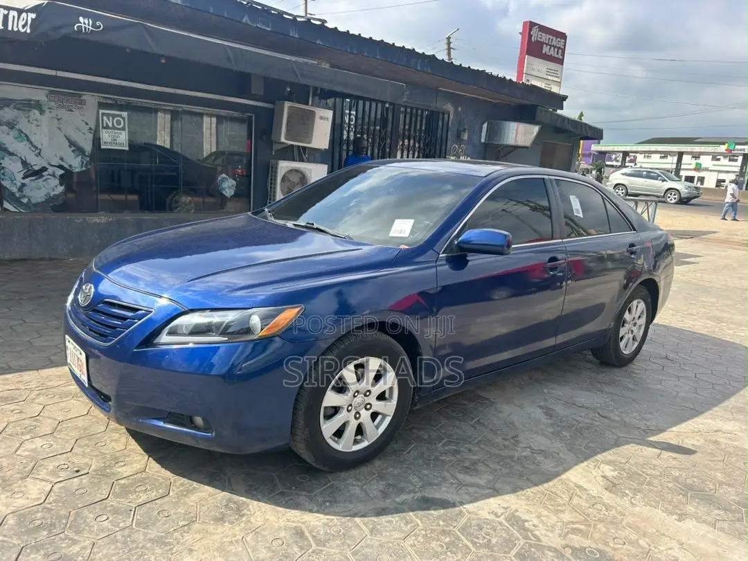 Toyota Camry XLE V6 4dr Sedan (3.5L 6cyl 6AM) 2007 Blue