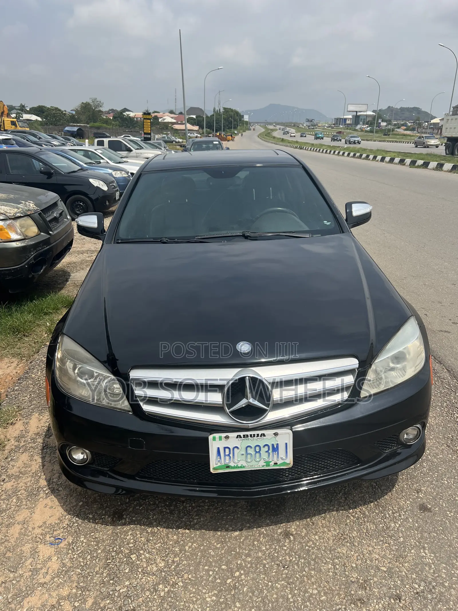Mercedes-Benz C300 Luxury Sedan AWD (3.0L 6cyl 7A) 2009 Black