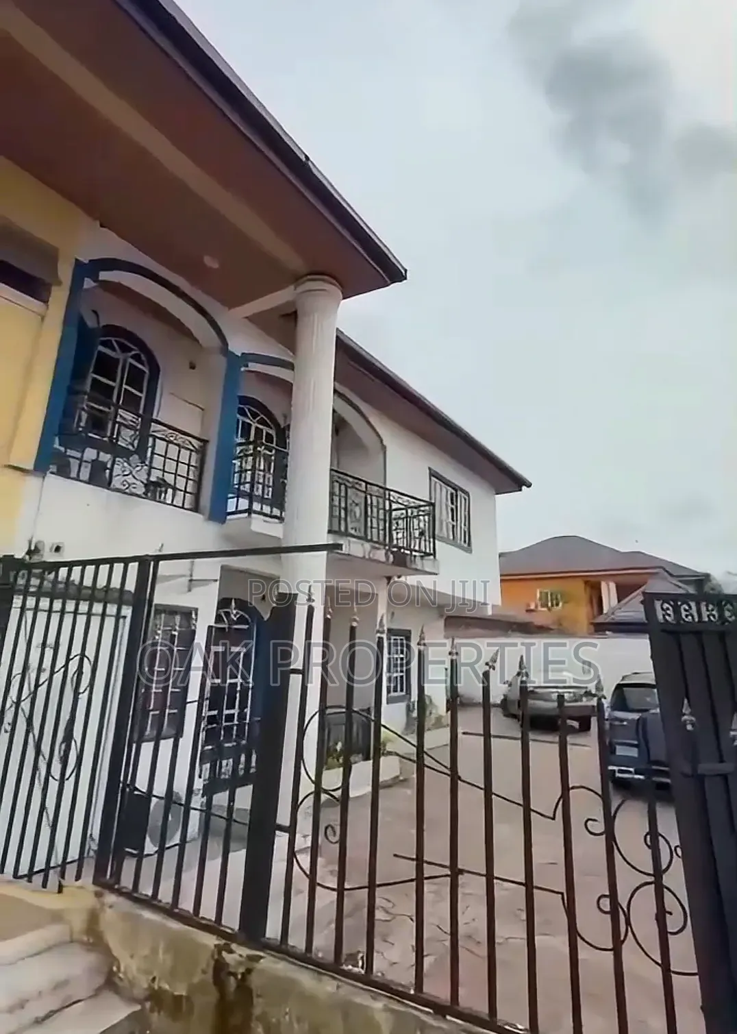 4bdrm Duplex in Rumuola for sale