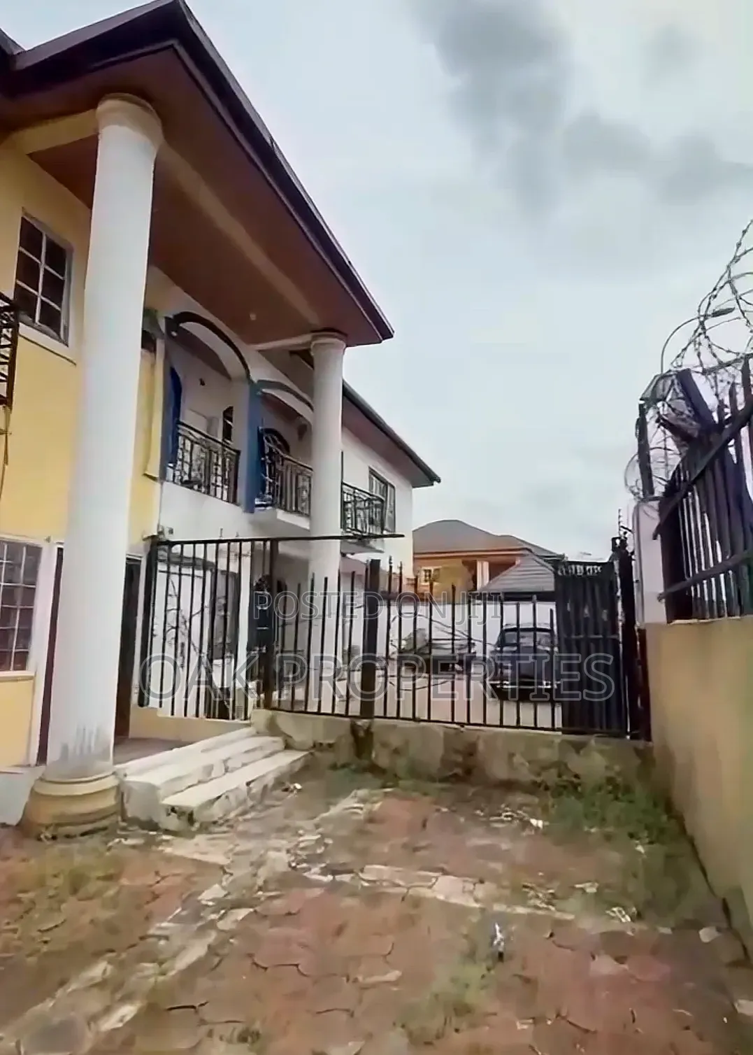 4bdrm Duplex in Rumuola for sale