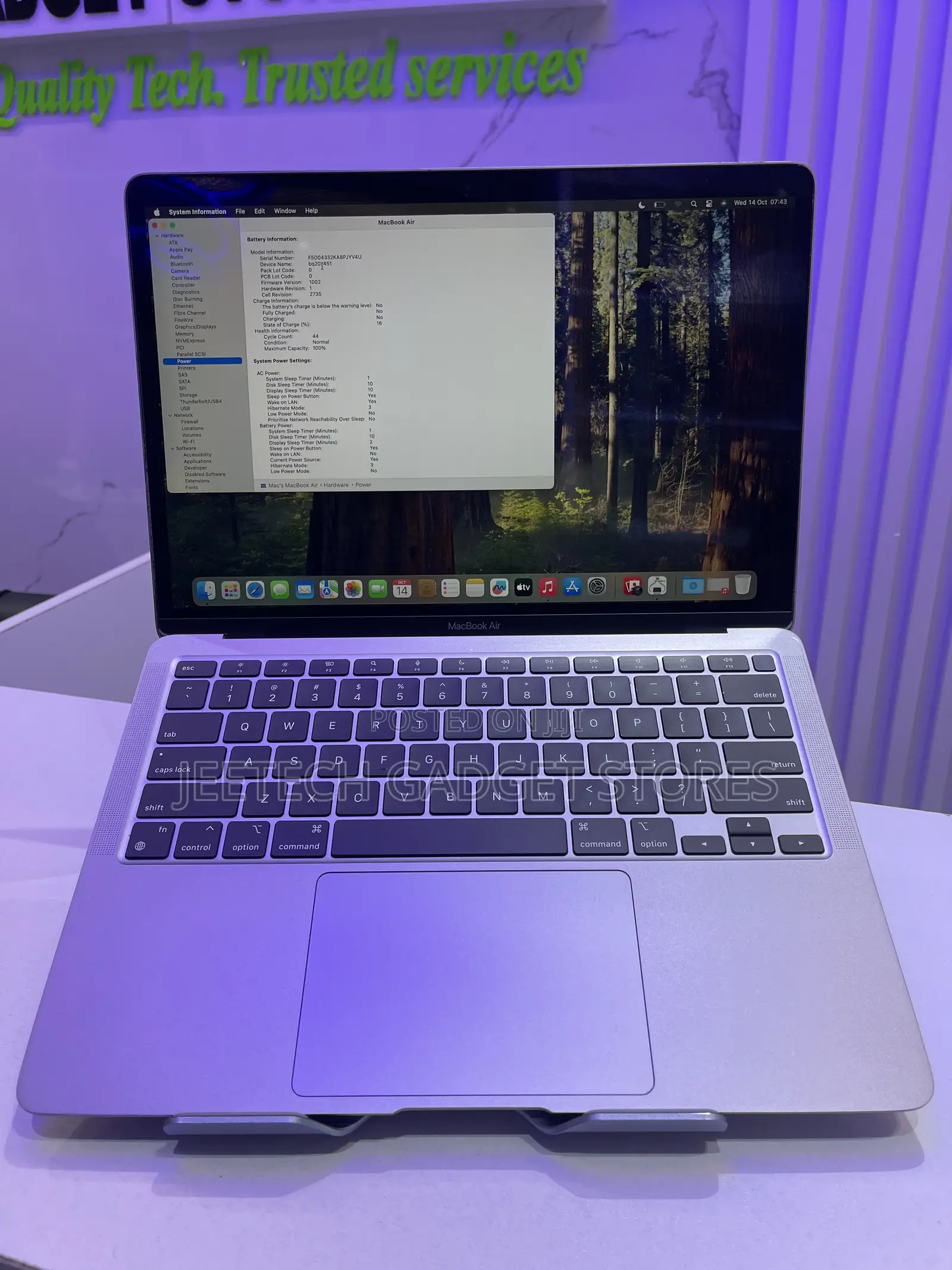 Laptop Apple MacBook Pro 2021 M1 16GB Apple M1 Pro SSD 512GB