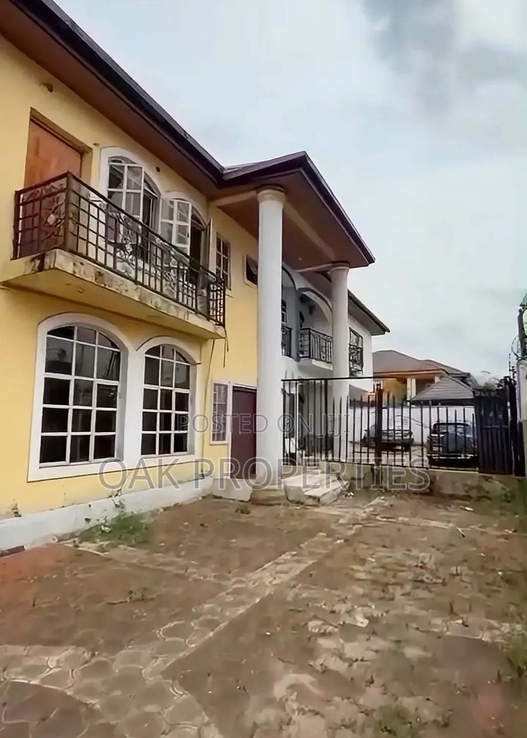 4bdrm Duplex in Rumuola for sale