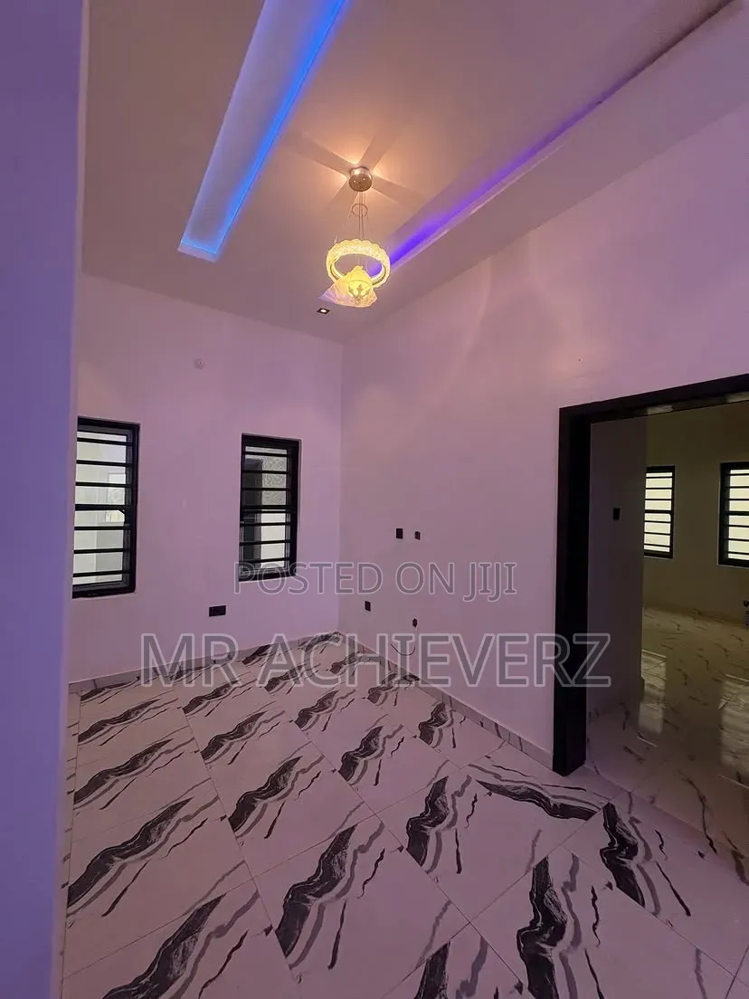 4bdrm Duplex in Sars Road, Obio-Akpor for sale
