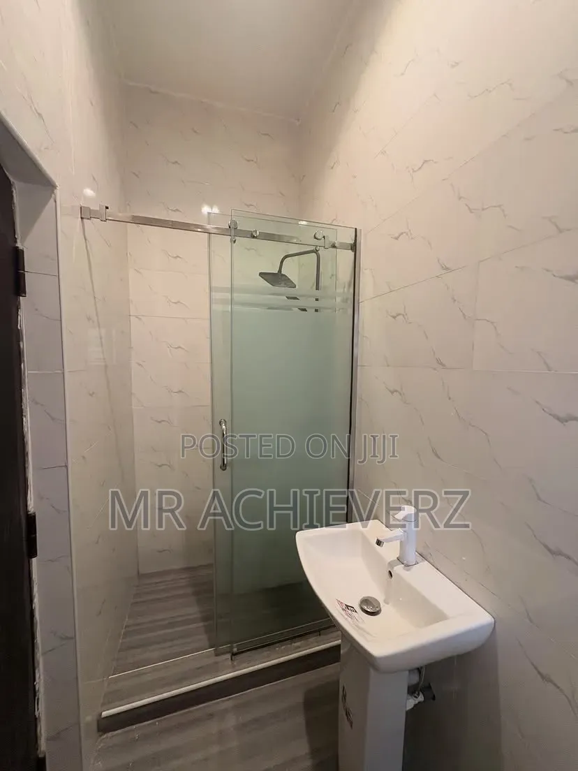 4bdrm Duplex in Sars Road, Obio-Akpor for sale