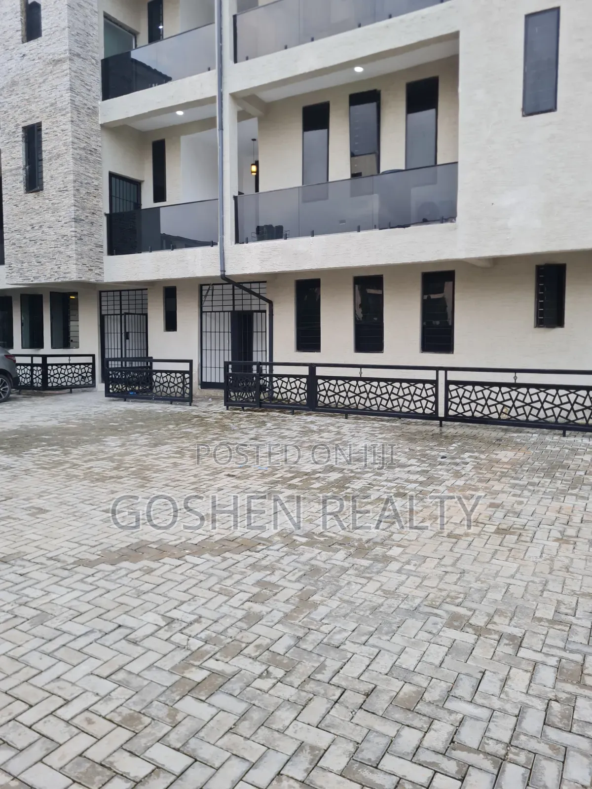 3bdrm Block of Flats in Jahi for sale