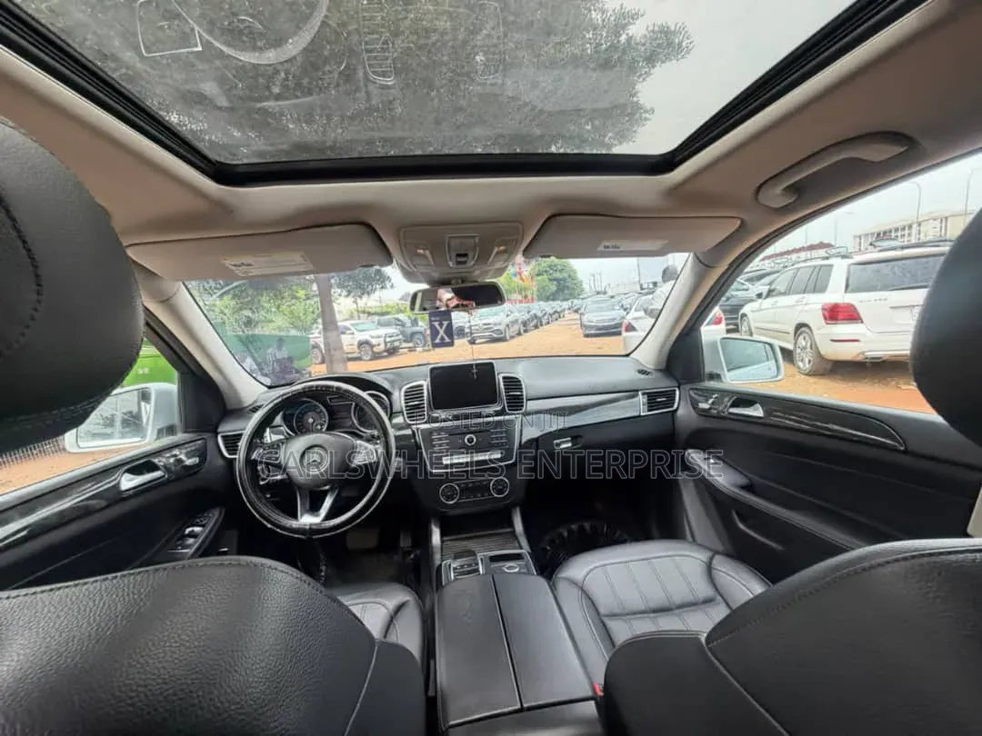 Mercedes-Benz GLE-Class 2016 Silver