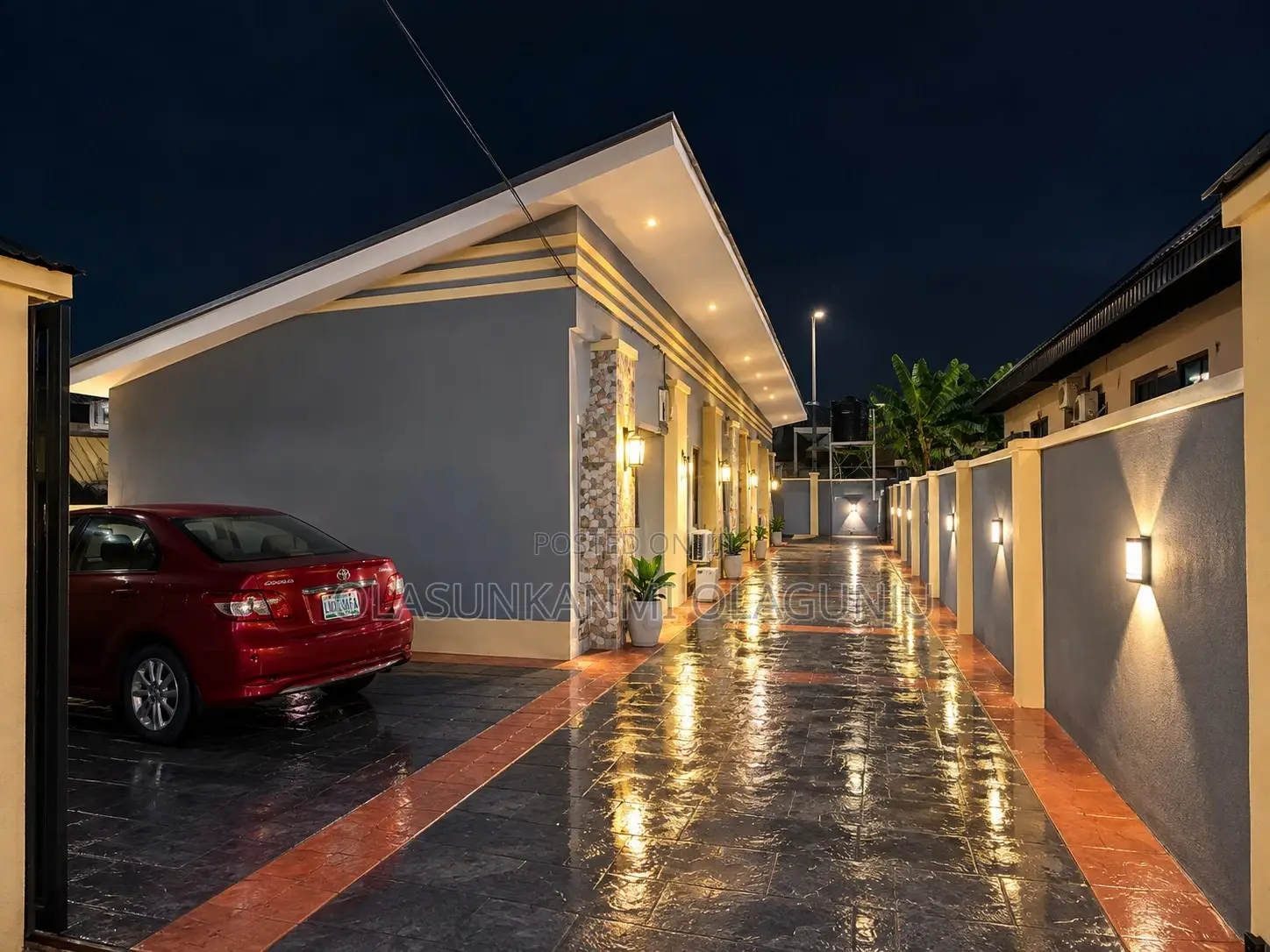 One Bedroom Luxury King Size Bed Apartment