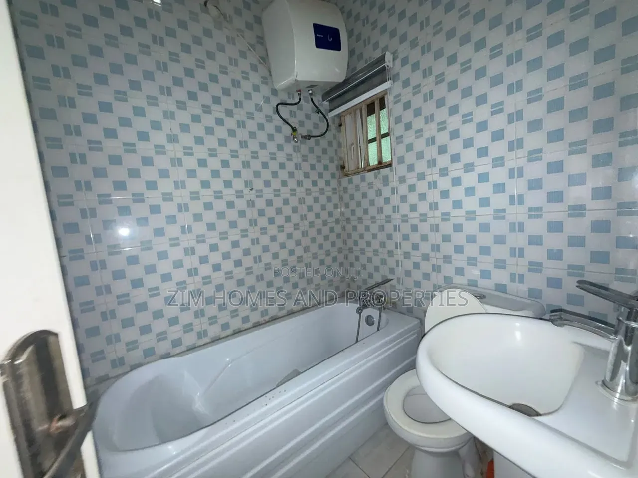 3bdrm Duplex in Zim Homes And, Wuye for rent
