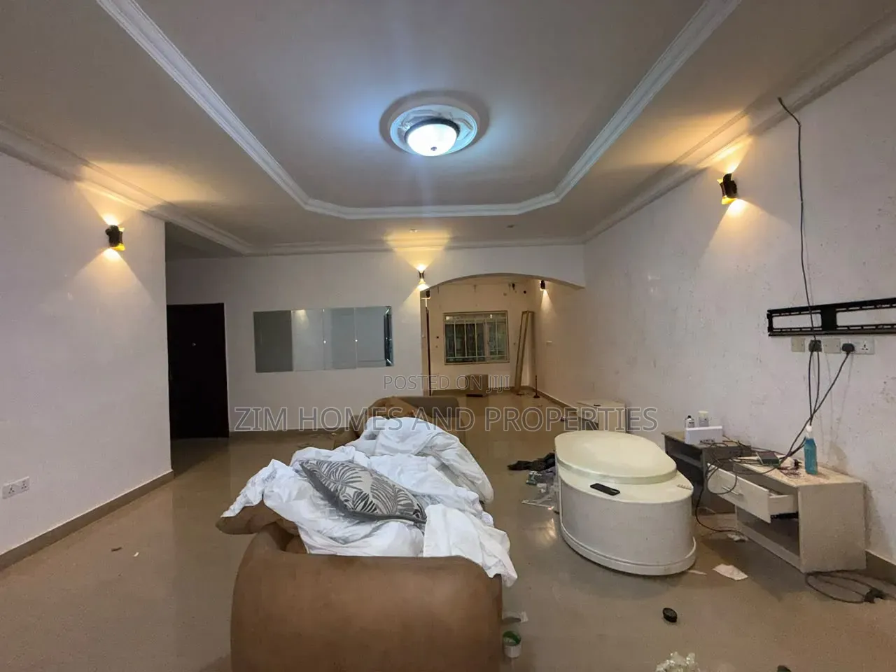 3bdrm Duplex in Zim Homes And, Wuye for rent