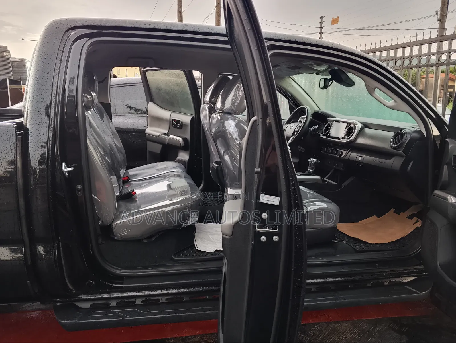 Toyota Tacoma SR5 2021 Black