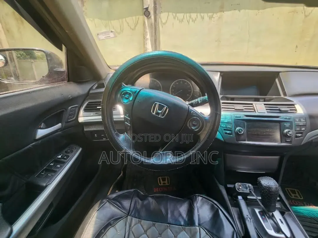 Honda Crosstour 3.5 FWD 2013 Red