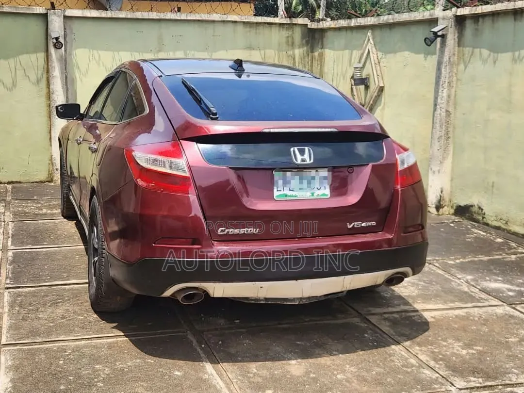 Honda Crosstour 3.5 FWD 2013 Red