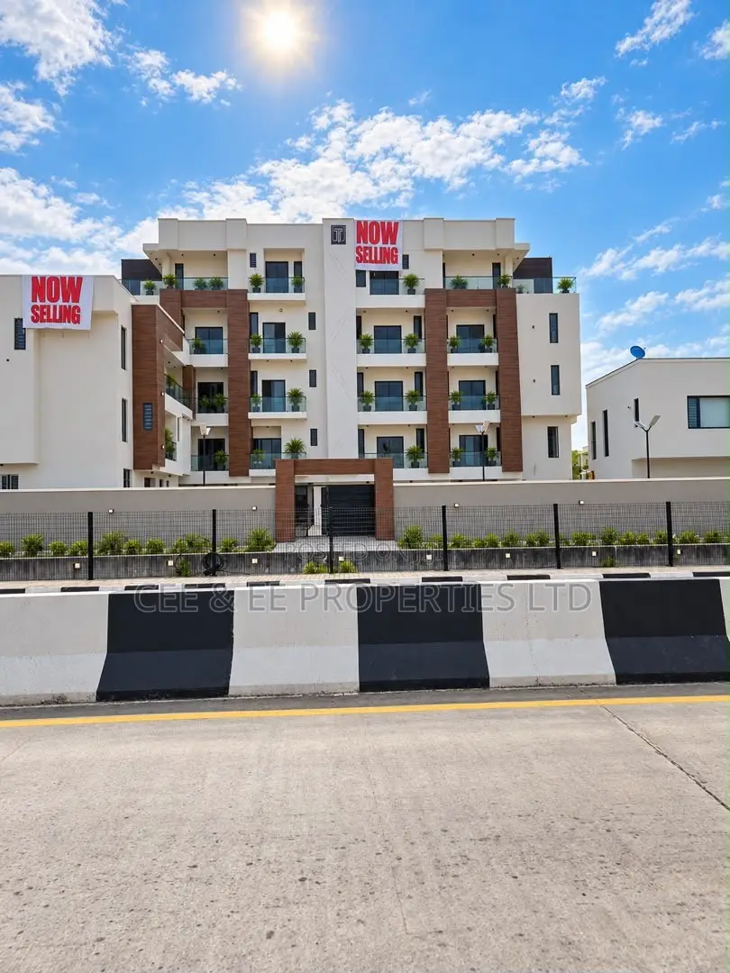 3bdrm Penthouse in Ikate for sale