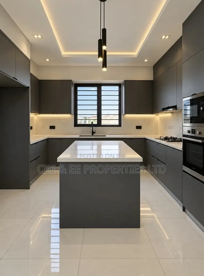 3bdrm Penthouse in Ikate for sale