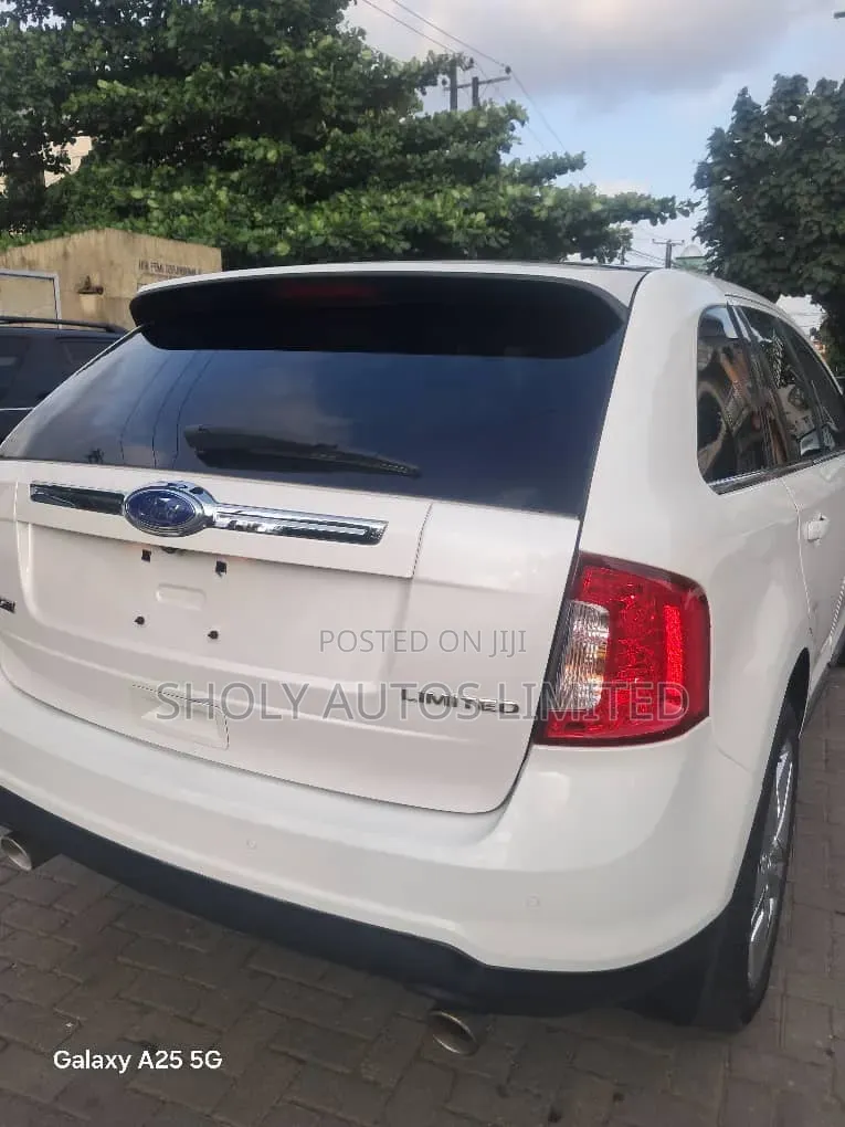 Ford Edge Limited 4dr AWD (3.5L 6cyl 6A) 2013 White