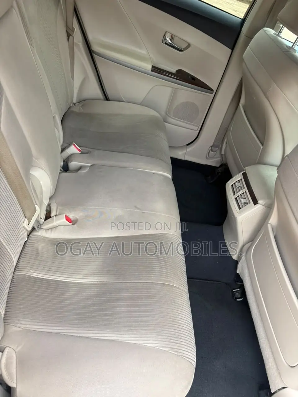Toyota Venza LE 2014 White