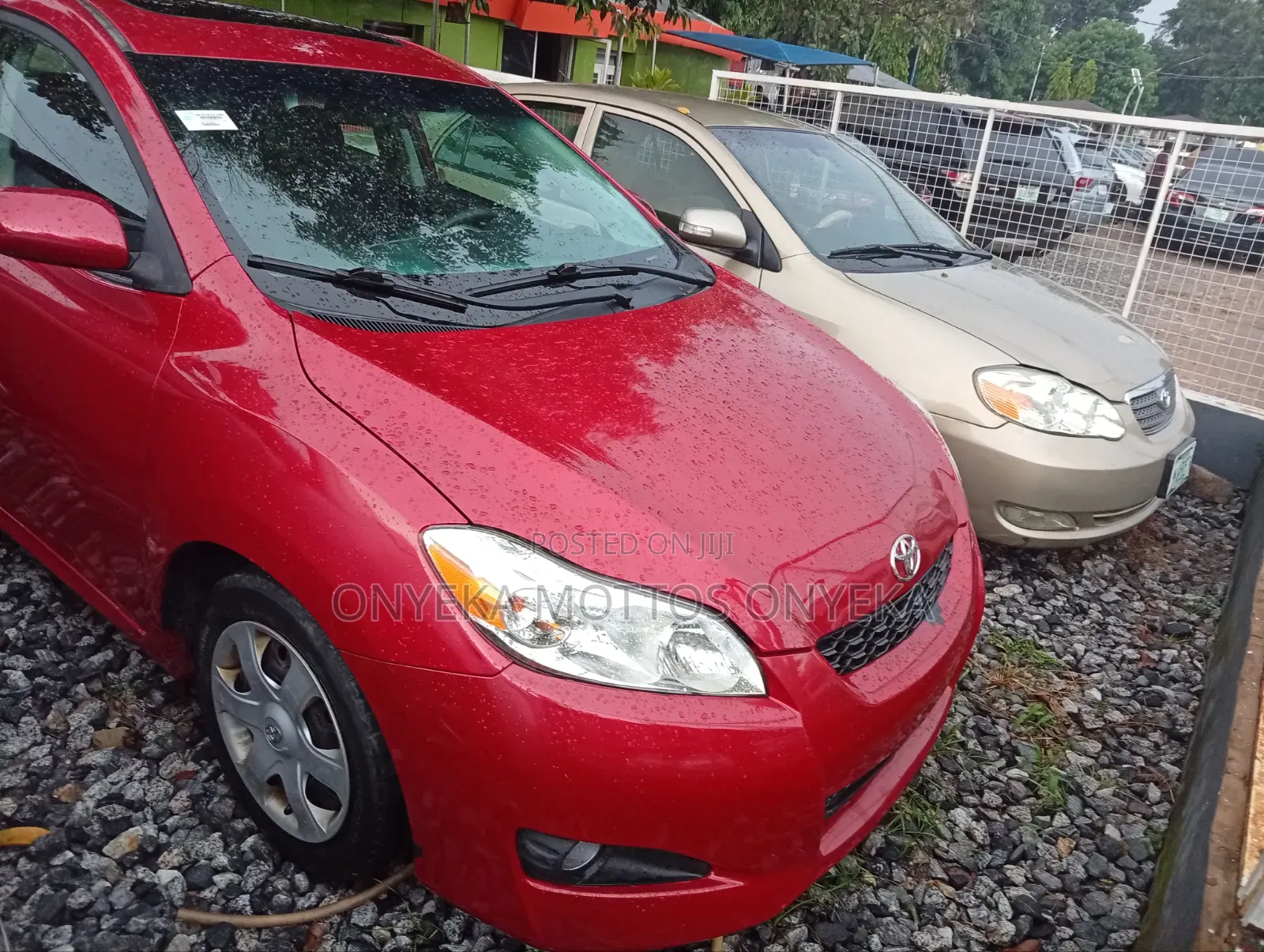 Toyota Matrix L Hatchback FWD (1.8L 4cyl 5A) 2013 Red