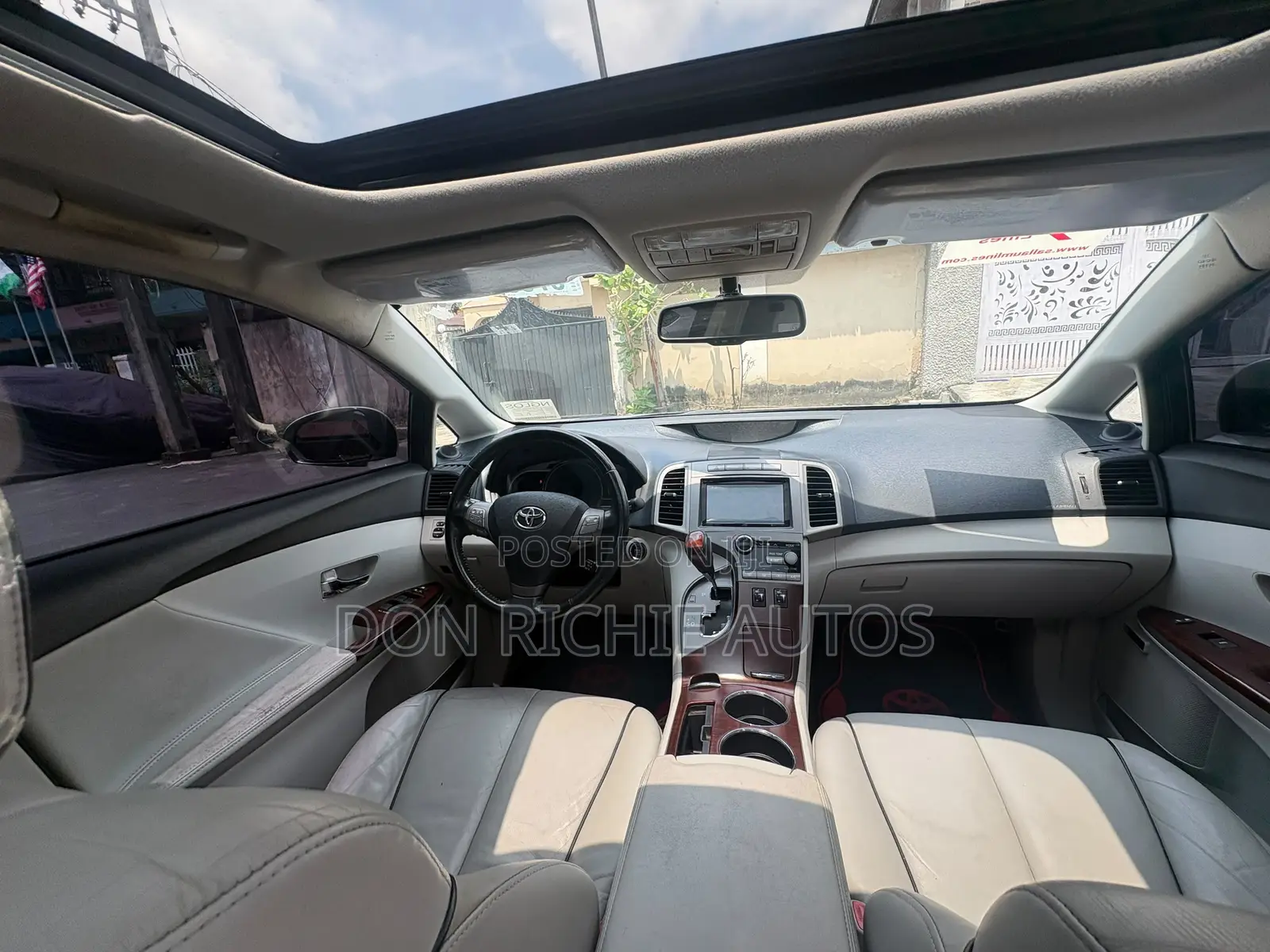 Toyota Venza 2011 White