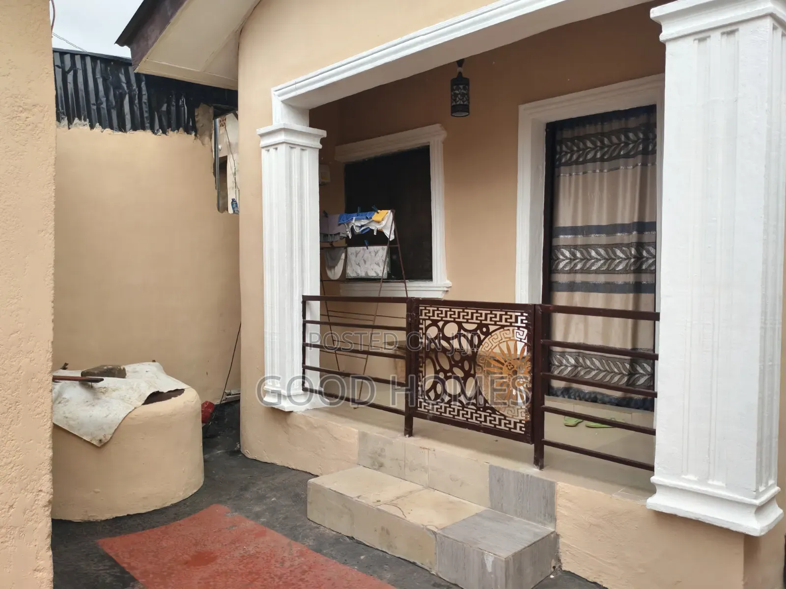 Furnished 20bdrm Block of Flats in Igando for sale