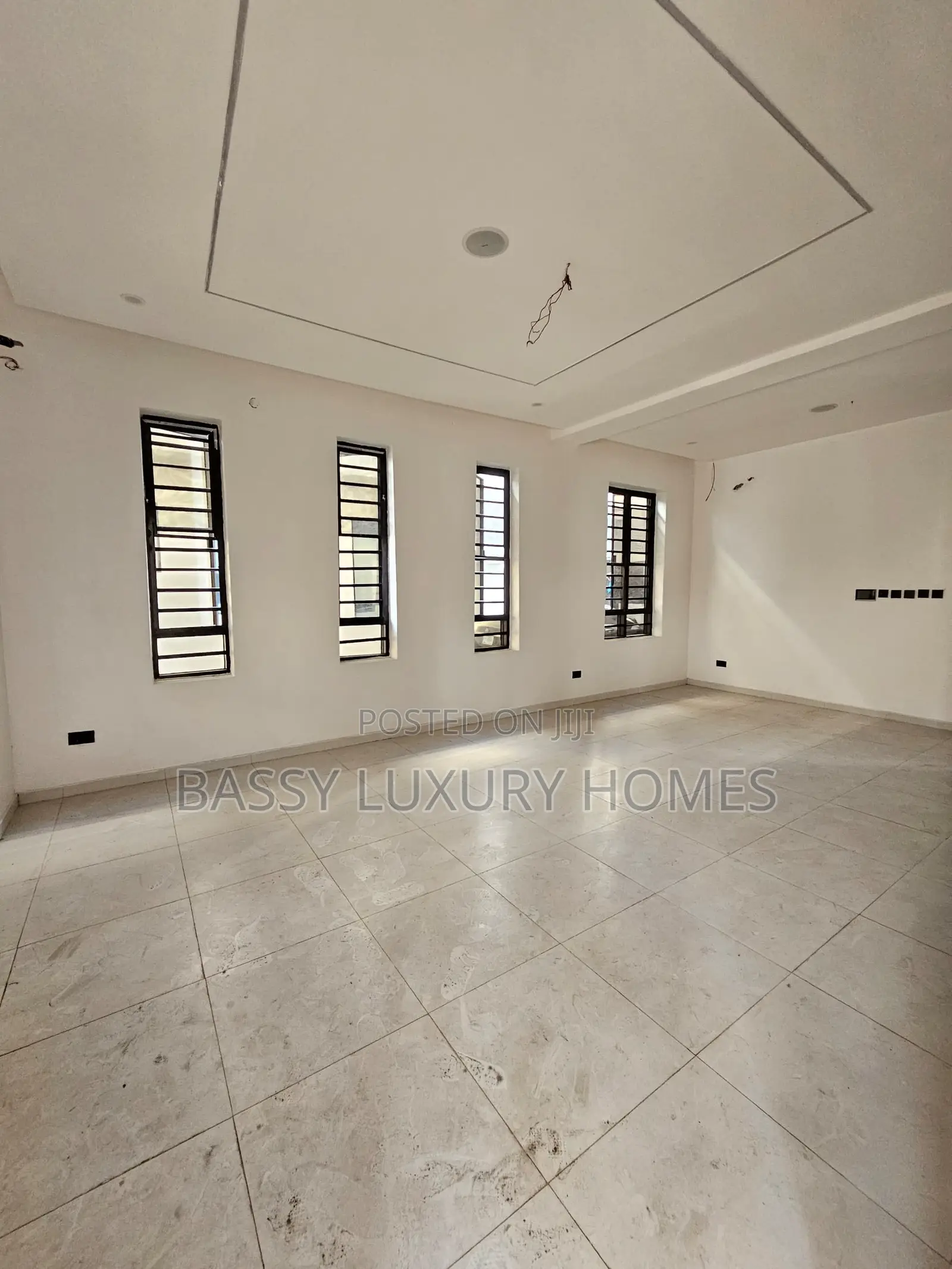 4bdrm Duplex in Lekki for sale