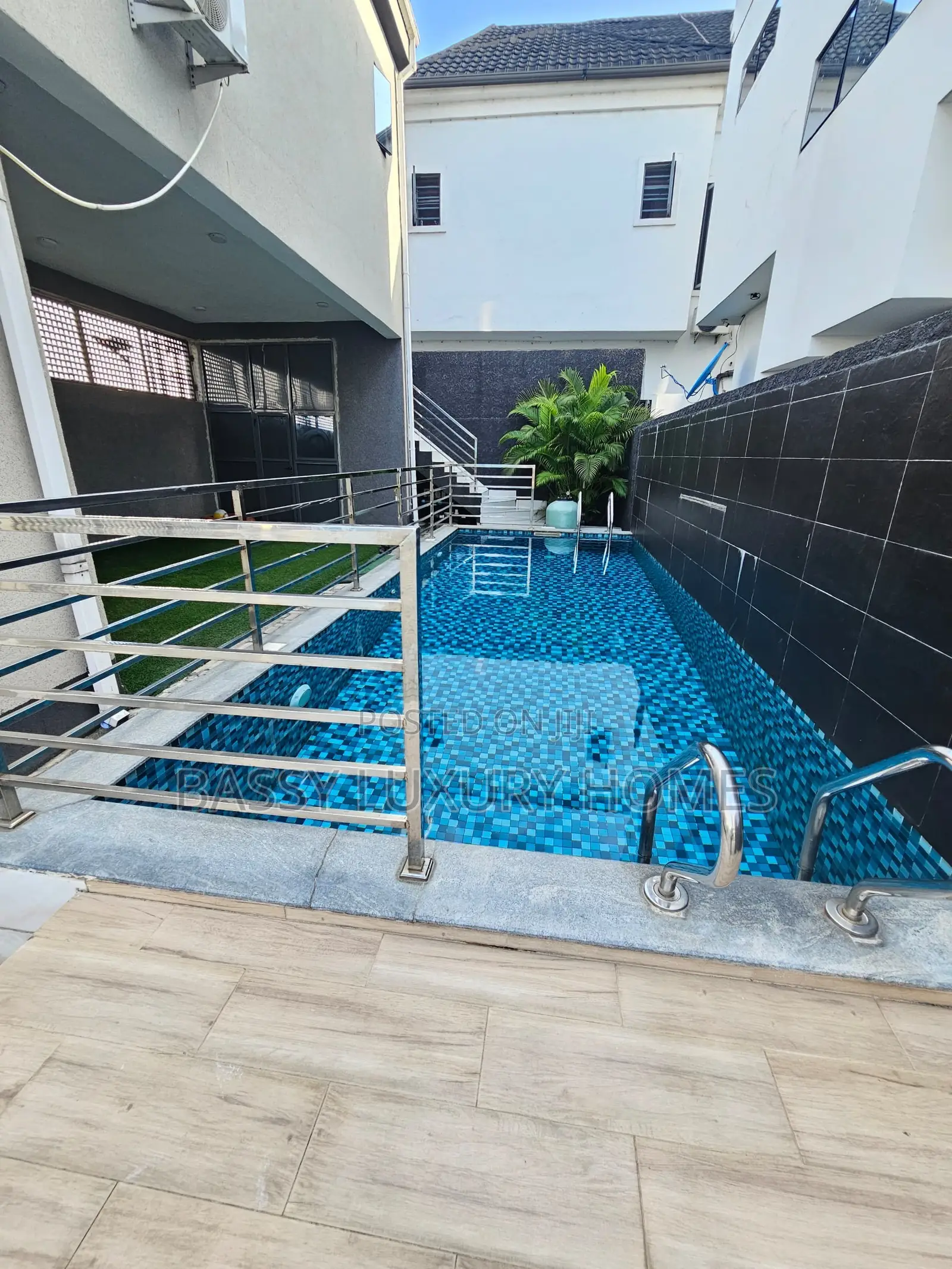 4bdrm Duplex in Lekki for sale