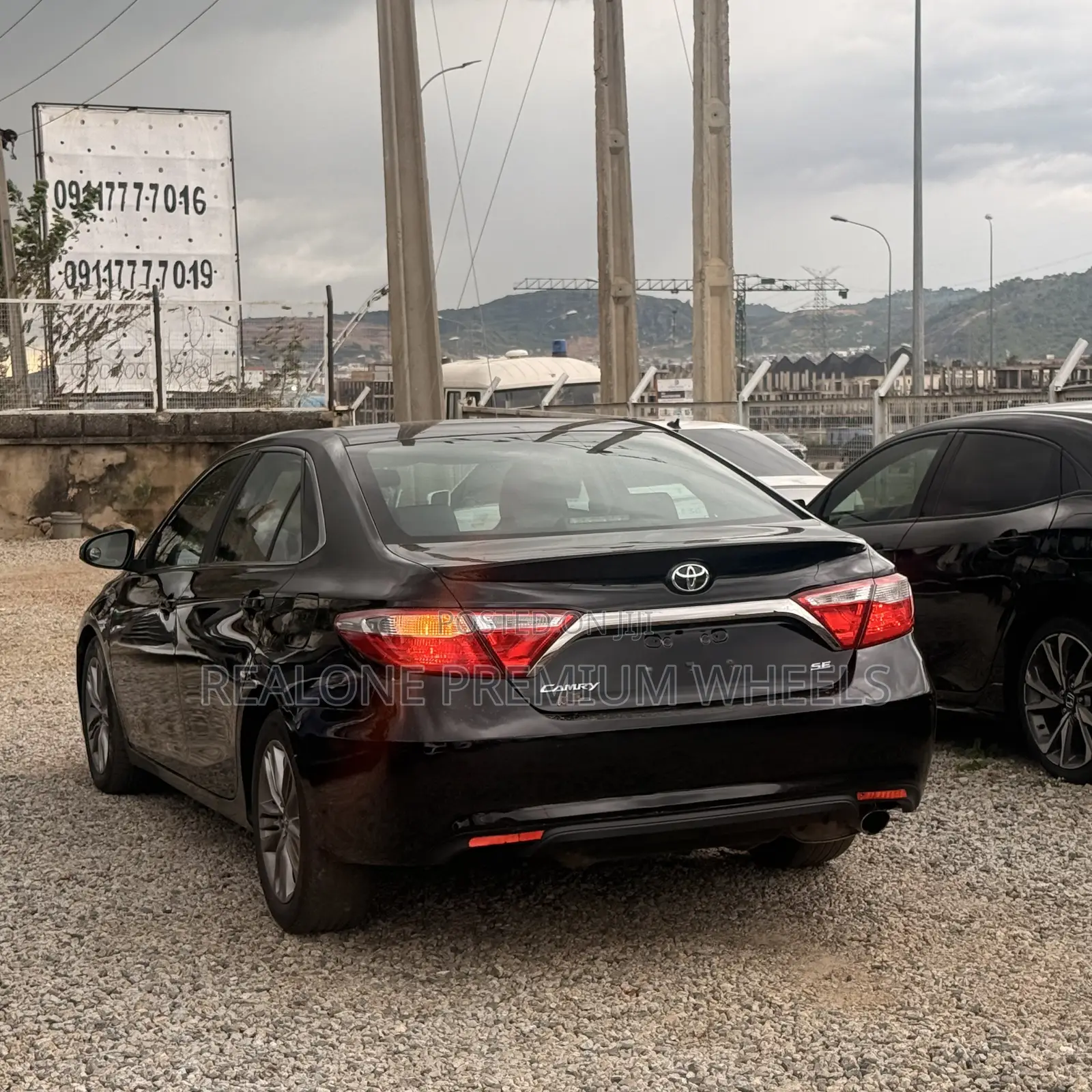 Toyota Camry SE 4dr Sedan (2.5L 4cyl 6A) 2017 Black
