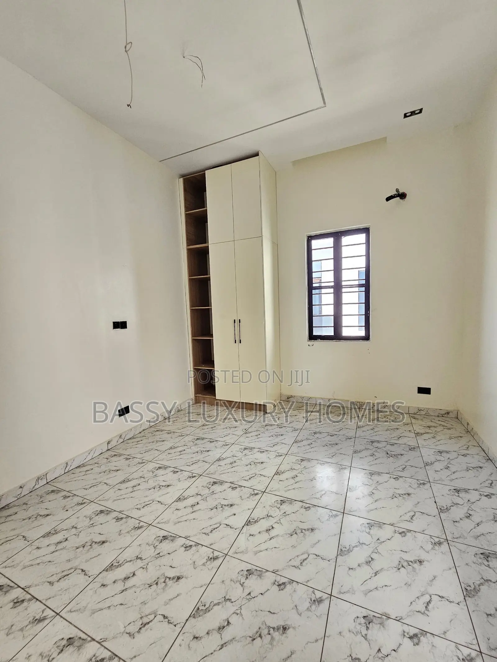 5bdrm Duplex in Lekki for sale