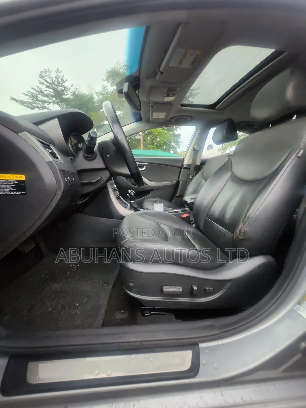Hyundai Elantra Limited 4dr Sedan (1.8L 4cyl 6A) 2015 Silver