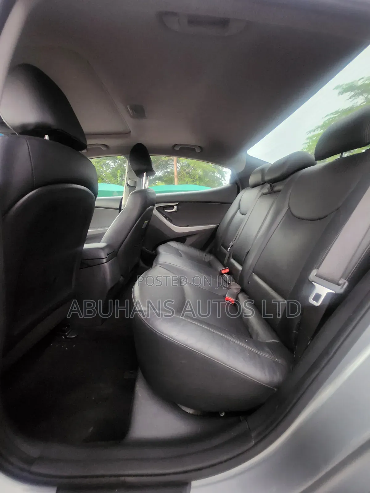 Hyundai Elantra Limited 4dr Sedan (1.8L 4cyl 6A) 2015 Silver