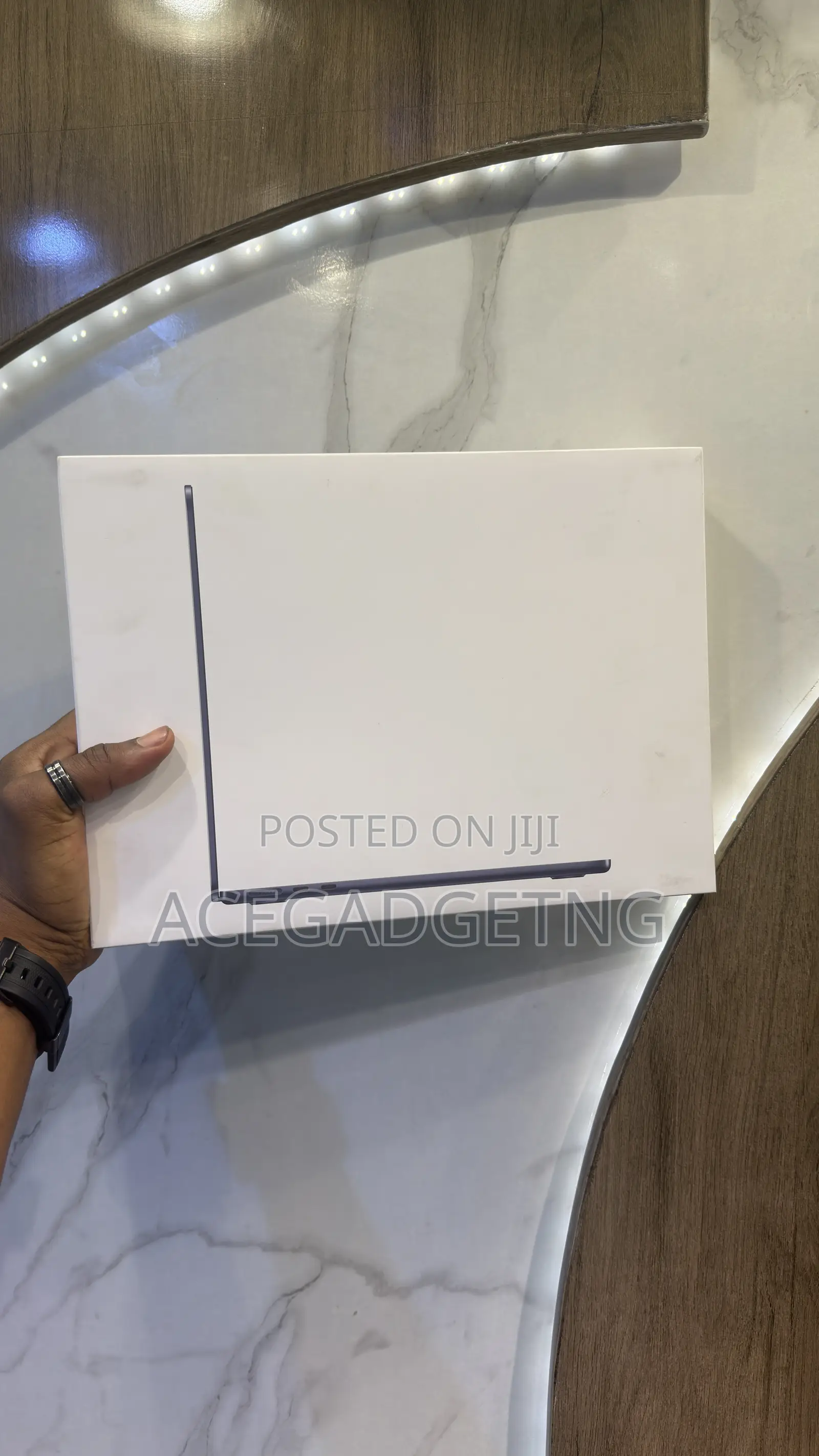 New Laptop Apple MacBook Air 2026 M5 16GB Apple M5 SSHD (Hybrid) 512GB