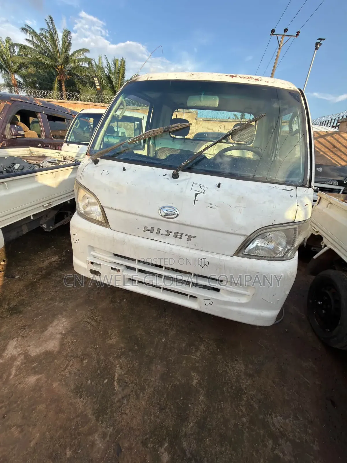 Mini Truck Hijet . ( Korokpe )