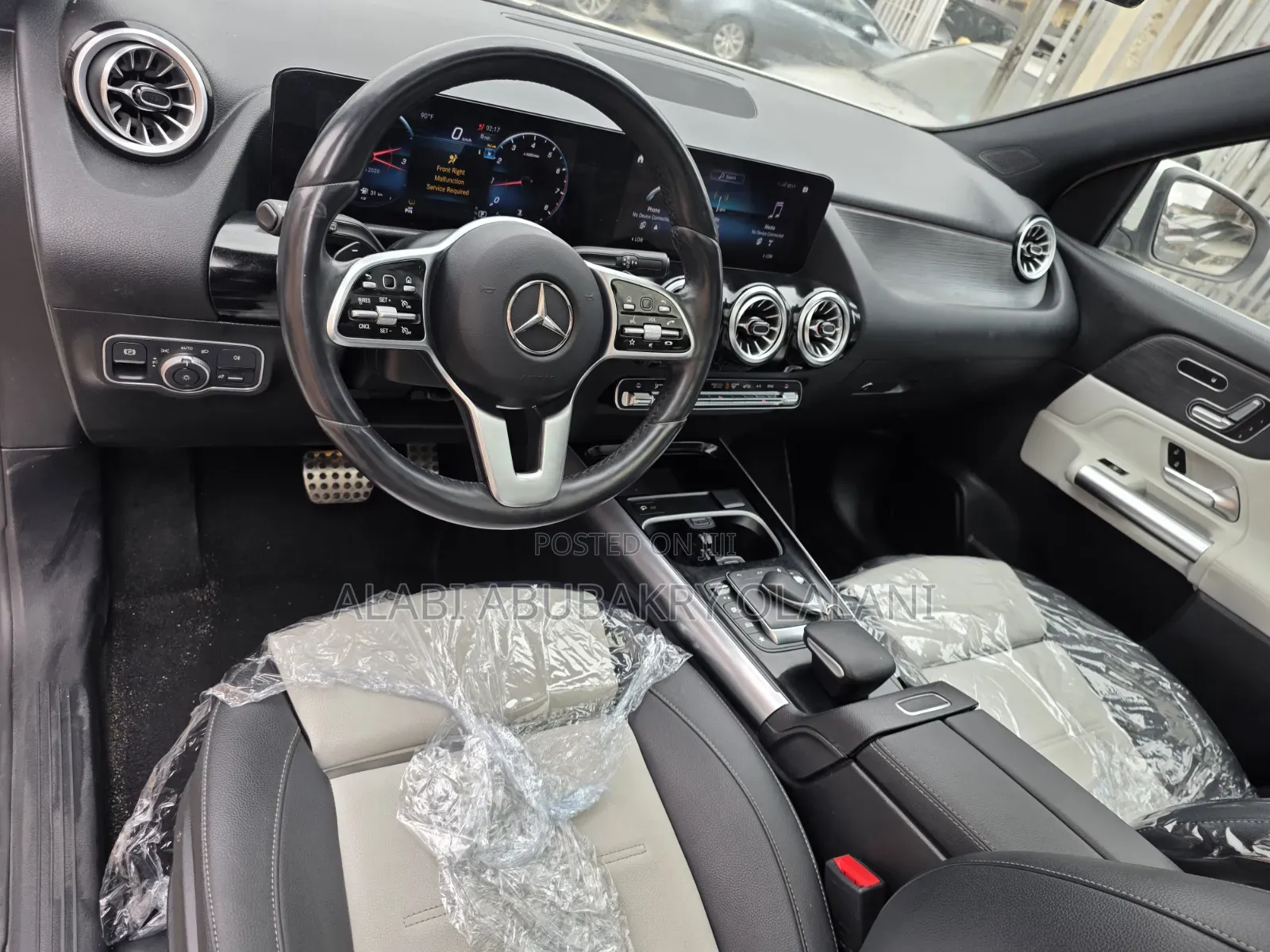 Mercedes-Benz GLA 250 2023 Off white