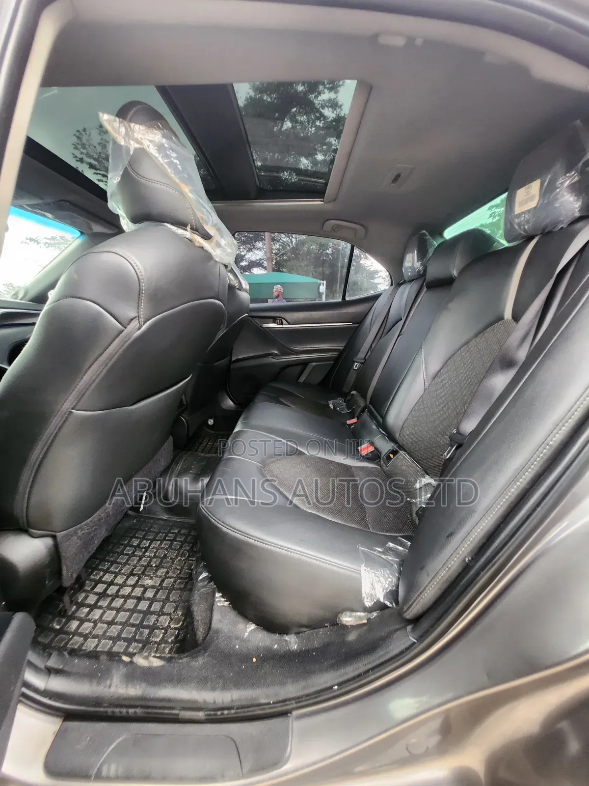 Toyota Camry XSE V6 FWD (3.5L 6cyl 8AM) 2018 Gray