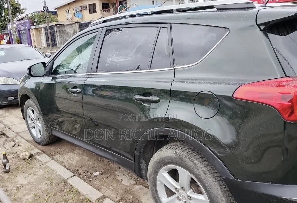 Toyota RAV4 2014 Black