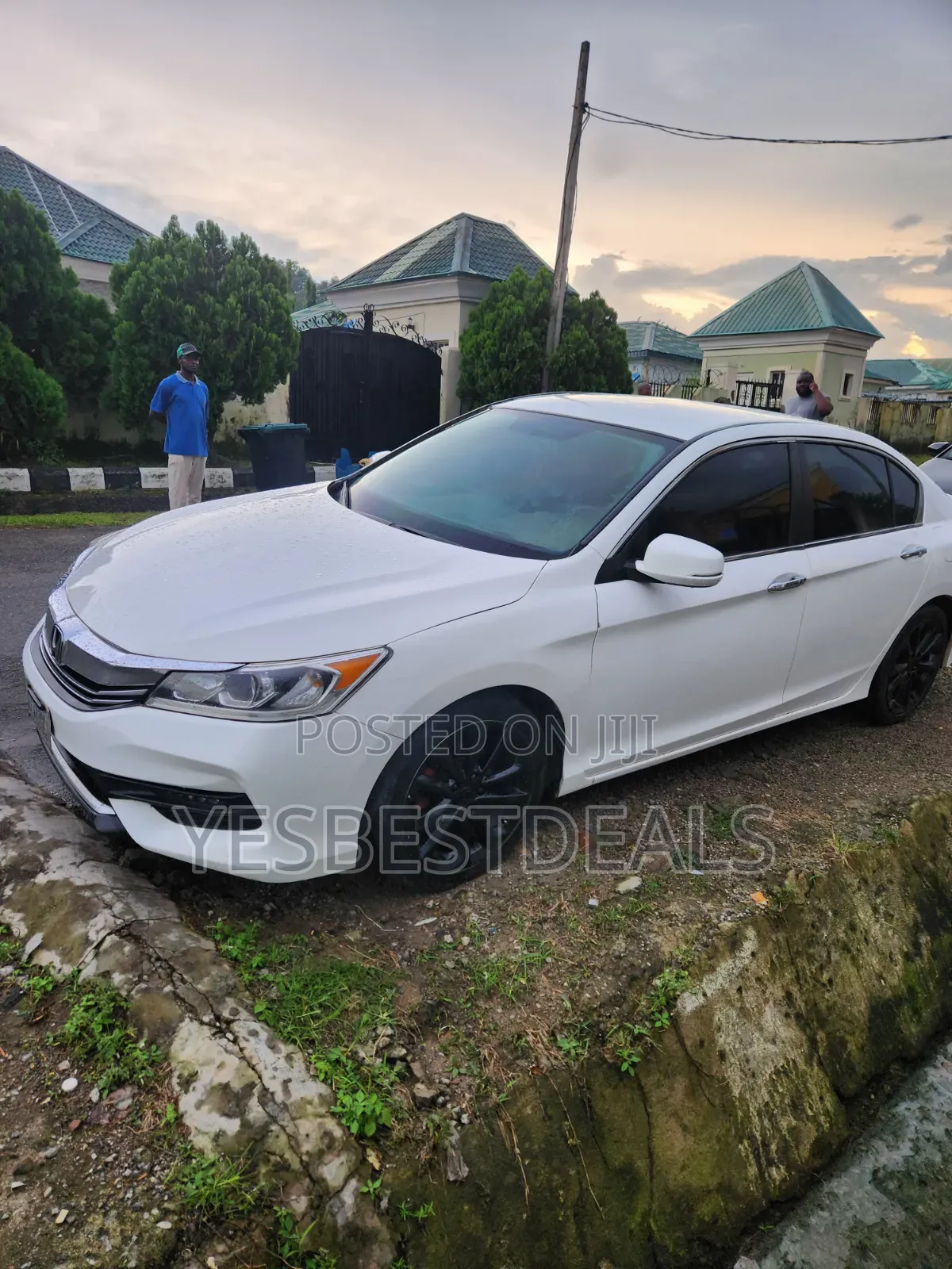 Honda Accord EX-L 4dr Sedan (2.4L 4cyl CVT) 2015 White