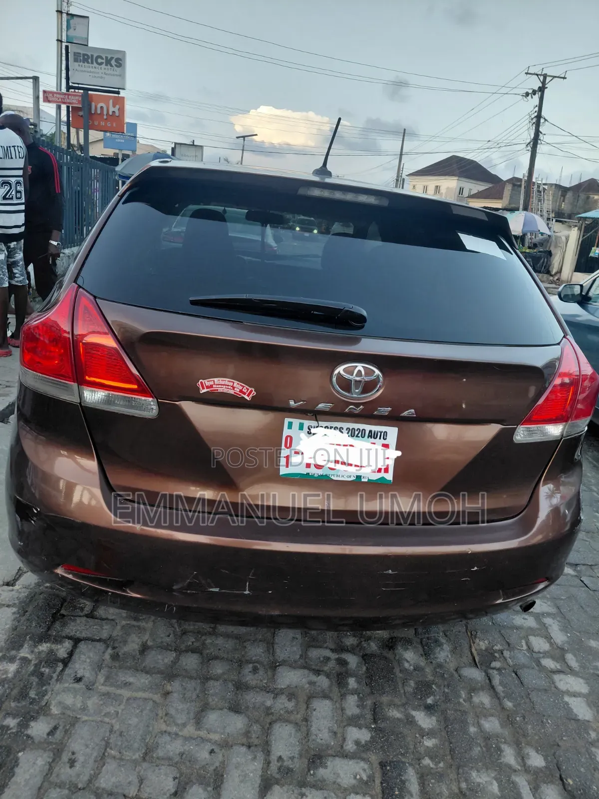 Toyota Venza 2010 Brown