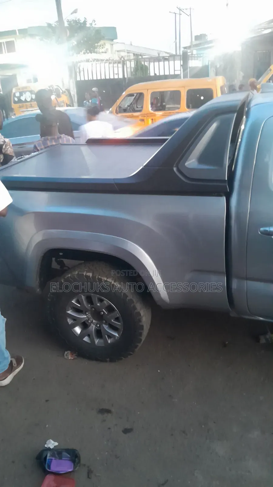 Retractable Rolling Boot Cover With TRD